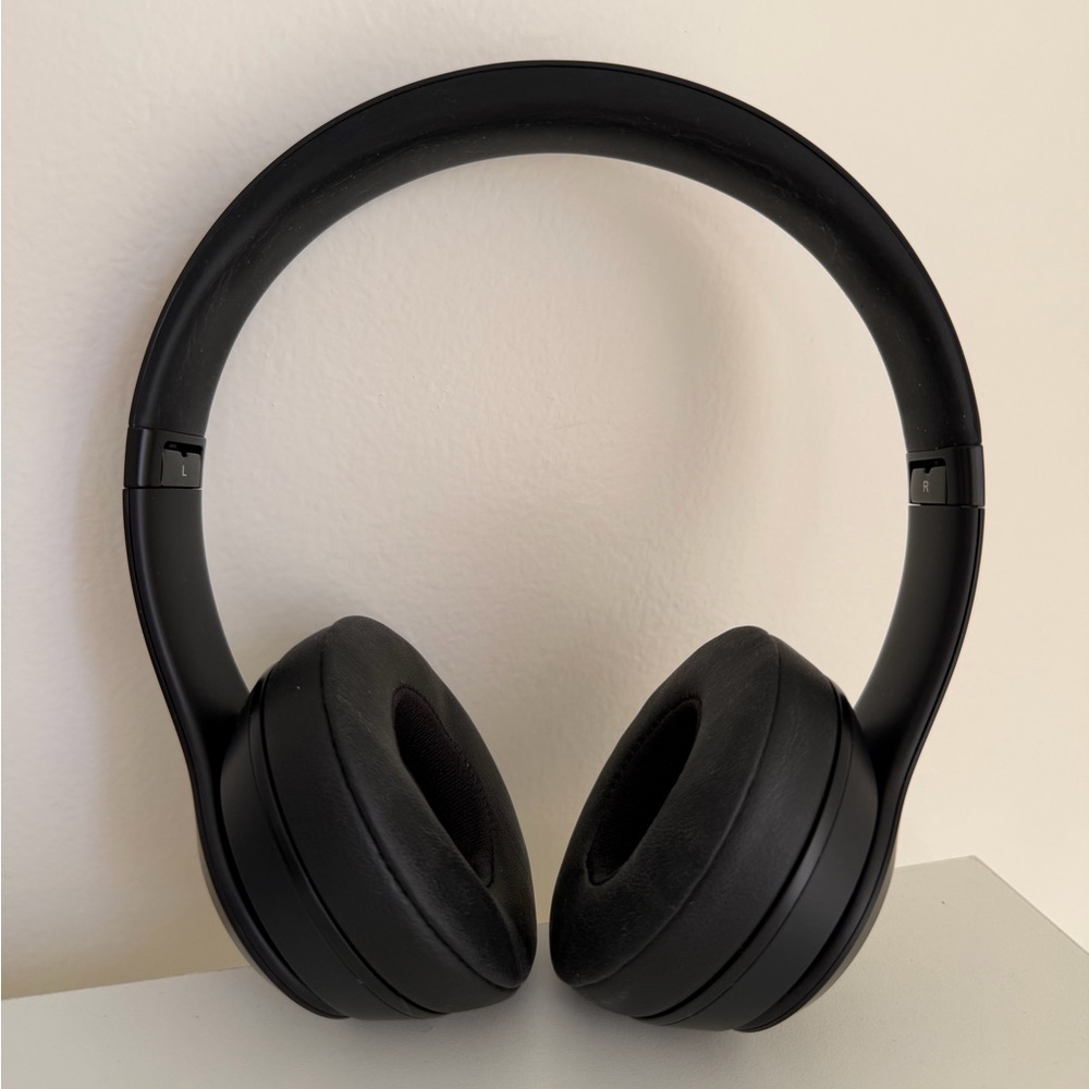 Beats Solo 3 Headphones